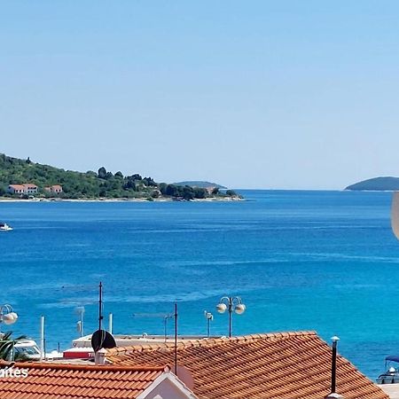 Refresh Boutique Suites - Central Point Vodice Bagian luar foto