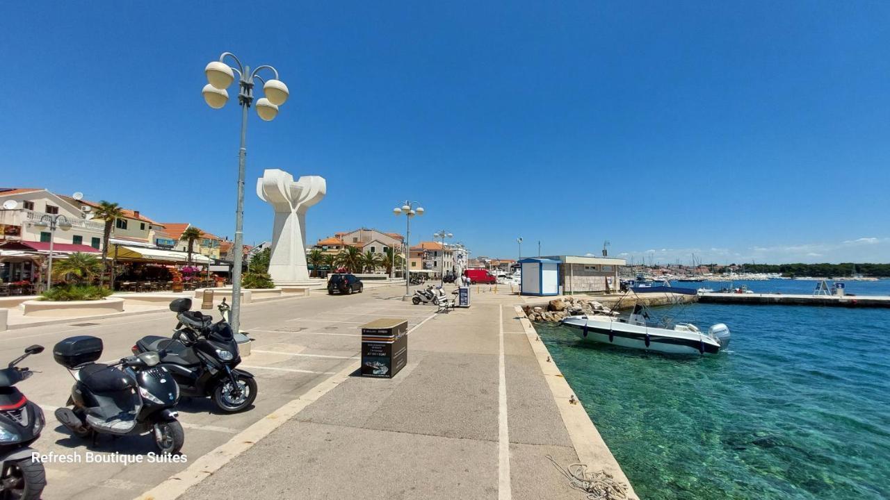 Refresh Boutique Suites - Central Point Vodice Bagian luar foto