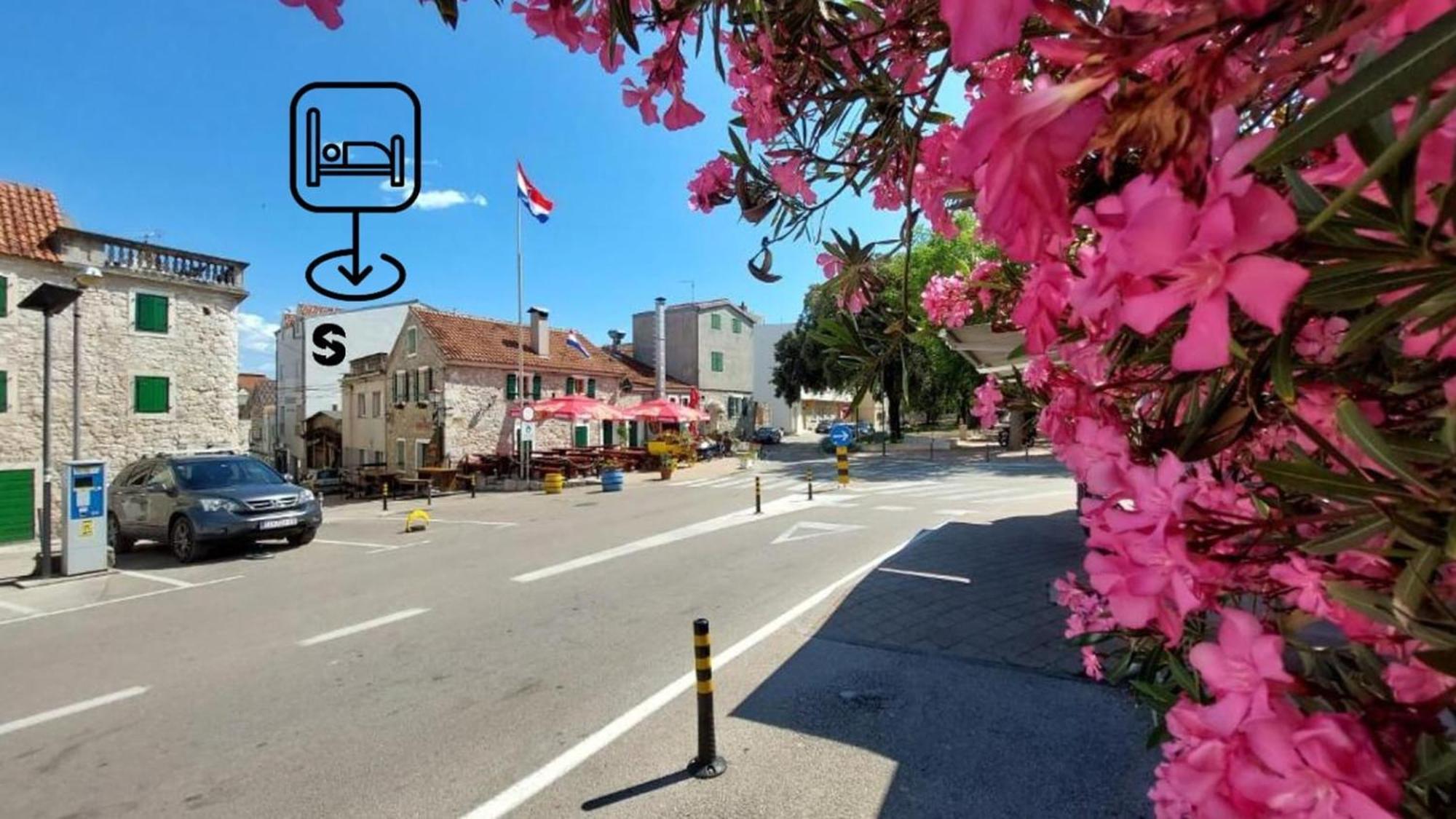 Refresh Boutique Suites - Central Point Vodice Bagian luar foto