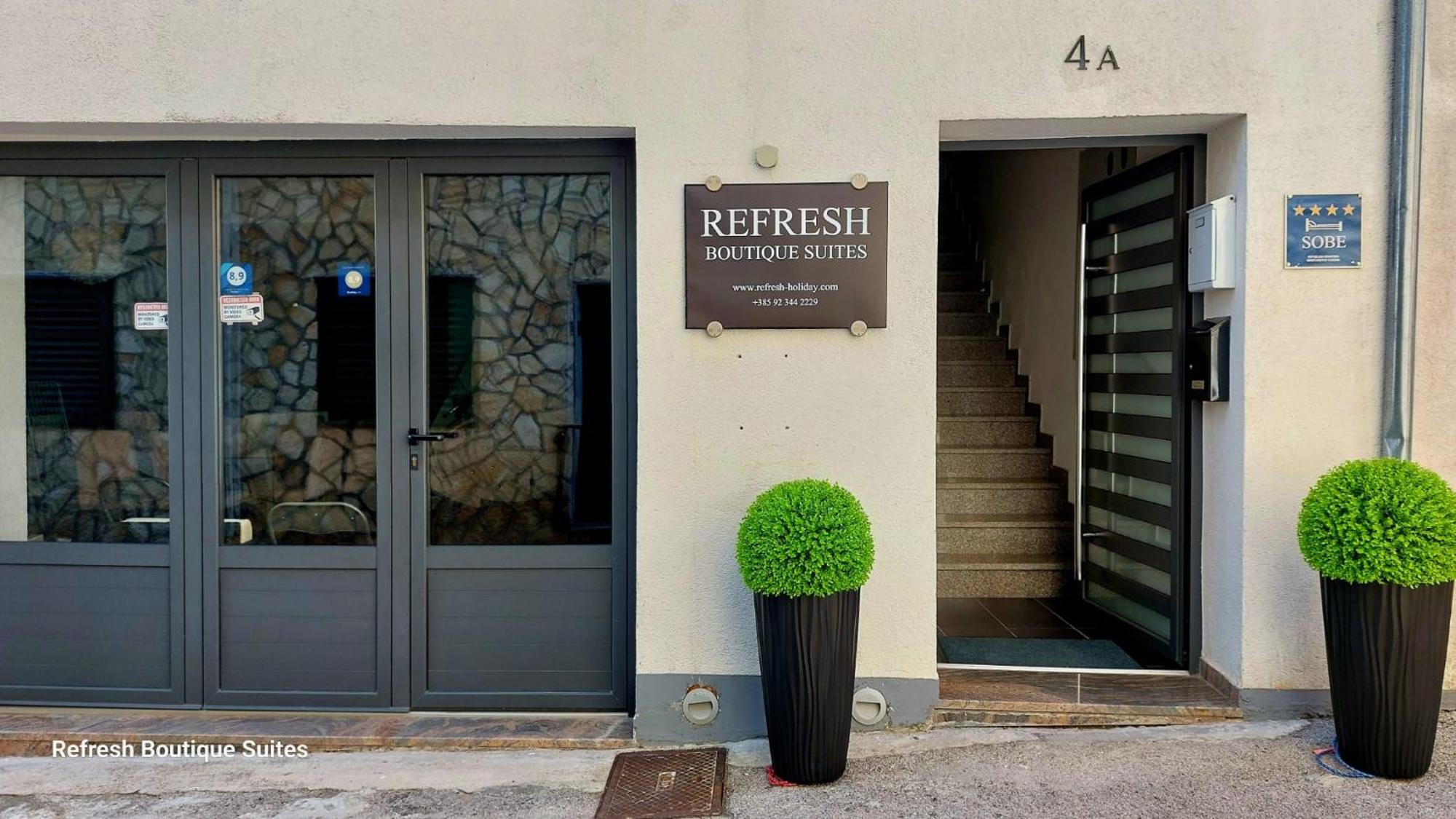 Refresh Boutique Suites - Central Point Vodice Bagian luar foto
