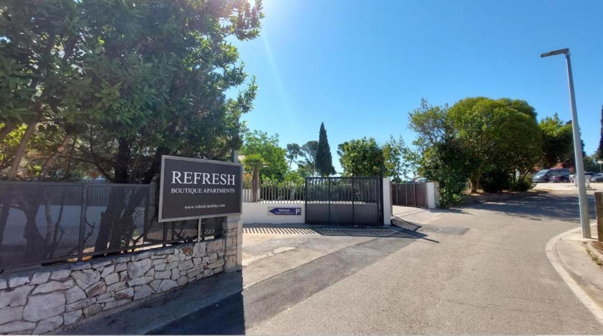 Refresh Boutique Suites - Central Point Vodice Bagian luar foto