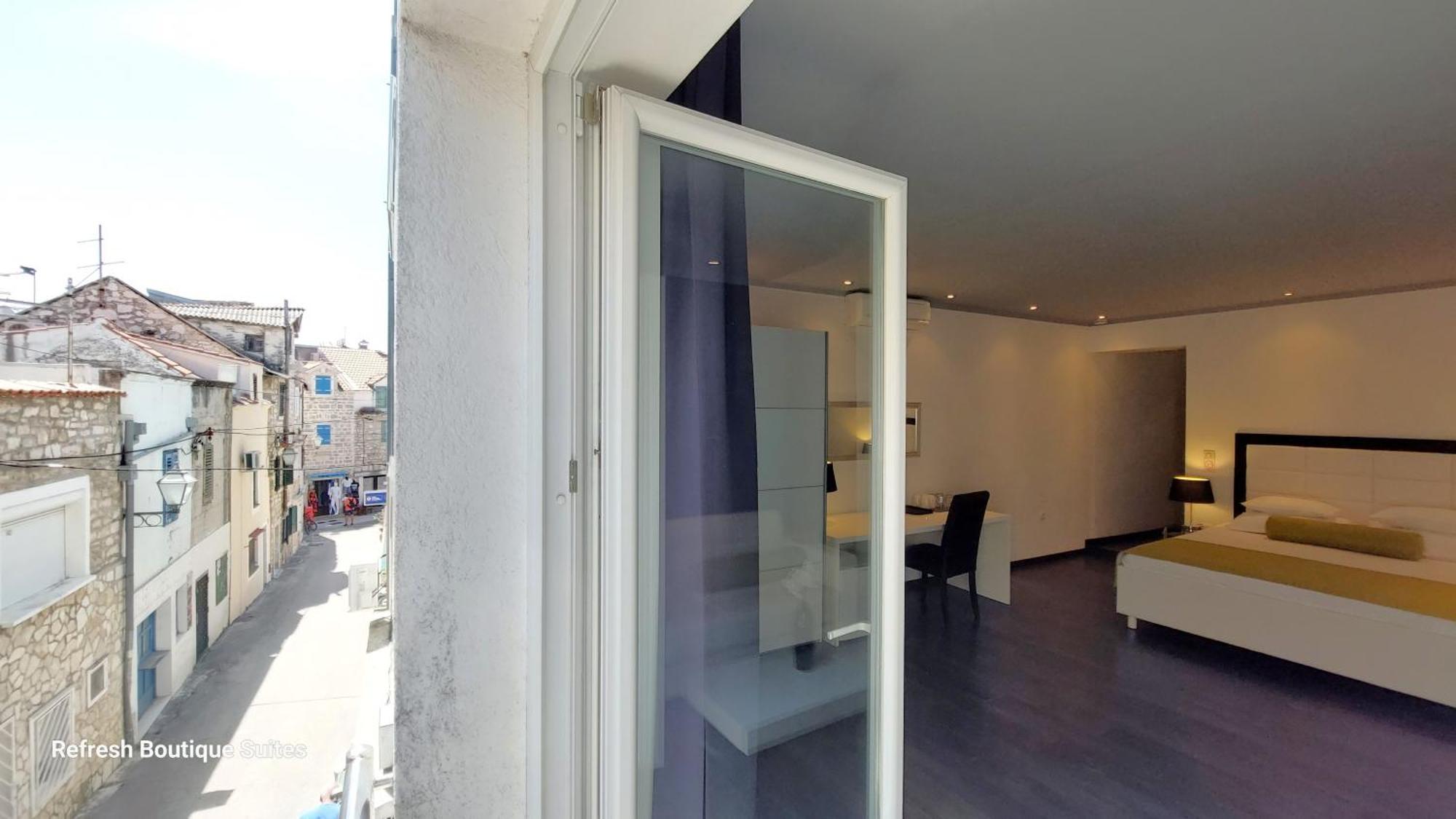 Refresh Boutique Suites - Central Point Vodice Bagian luar foto