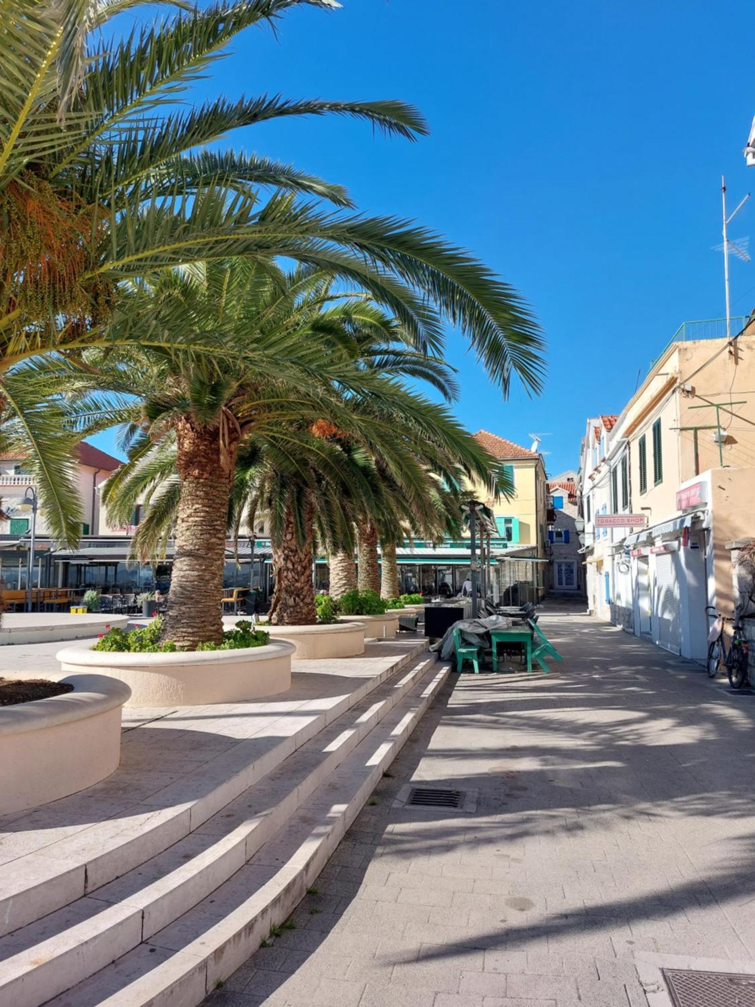 Refresh Boutique Suites - Central Point Vodice Bagian luar foto